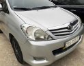 Toyota Innova 2009 - Màu bạc xe gia đình, giá chỉ 250 triệu