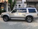 Ford Everest 2008 - Màu bạc xe gia đình