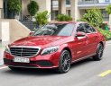 Mercedes-Benz C200 2021 - Xe màu đỏ nổi bật