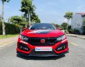 Honda Civic 2018 - Xe màu đỏ, xe nhập