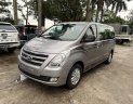 Hyundai Starex 2016 - 9 chỗ máy dầu, số sàn - Xe biển tỉnh đã rút hồ sơ cầm tay