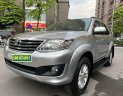 Toyota Fortuner 2014 - Xe màu bạc