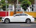 Mercedes-Benz C300 2016 - Nội thất carbon biển Hà Nội
