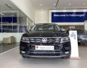 Volkswagen Tiguan 2022 - Màu đen có sẵn giao khuyến mãi sốc cho tháng 11/2022 - Liên hệ Ms Minh Thư lái thử xe tận nhà