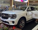 Ford Everest 2022 - Mới giao ngay kèm quà tặng cao cấp