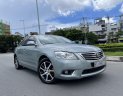 Toyota Camry 2011 - Đăng ký 2011 màu xám xanh, hàng full đồ chơi, hai ghế điện, nút đề cốp điện, nội thất nệm da zin cao cấp