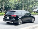 Kia Sedona 2018 - Xe đẹp giá tốt, trang bị full options, hỗ trợ trả góp 70%, tặng thẻ bảo dường free 1 năm