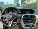 Mercedes-Benz C class AT 2011 - Cần bán Mercedes C200 2011, số tự động, Full option