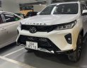 Toyota Fortuner 2022 - Xe chạy 4 nghìn km quá mới