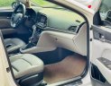 Hyundai Elantra 2016 - Xe màu trắng 