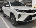 Toyota Fortuner 2022 - Xe chạy 4 nghìn km quá mới