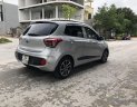 Hyundai Grand i10 2018 - Màu bạc xe gia đình