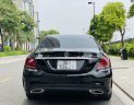 Mercedes-Benz C300 2018 - Màu đen