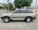 Toyota Land Cruiser MT 2004 - Bán xe Toyota Landcruiser sx 2004 máy xăng ,màu bạc