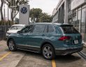 Volkswagen Tiguan 2022 - Màu xanh Petro độc lạ màu hiếm của VW - Khuyến mãi 50% trước bạ - Liên hệ xem xe Ms. Minh Thư