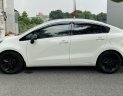 Kia Rio 2016 - Xe màu trắng