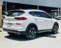 Hyundai Tucson 2019 - Màu trắng, giá chỉ 846 triệu