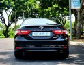 Toyota Camry 2021 - Xe màu đen sáng trọng, giá 1 tỷ 070tr