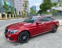 Mercedes-Benz 2020 - Xe màu đỏ