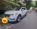 Hyundai Santa Fe 2017 - Cần bán xe màu trắng