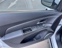 Chevrolet Cruze 2017 - Màu trắng, giá ưu đãi