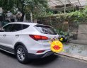 Hyundai Santa Fe 2017 - Cần bán xe màu trắng
