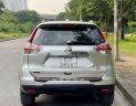 Nissan X trail 2016 - Premium màu bạc , xe nguyên bản, mua xe trong tháng tặng ngay 1 năm chăm sóc, rửa xe miễn phí