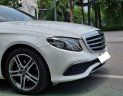 Mercedes-Benz 2018 - Màu trắng, nội thất nâu cực hiếm