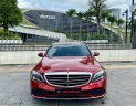 Mercedes-Benz 2020 - Xe màu đỏ