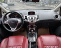 Ford Fiesta 2011 - Xe màu đỏ 