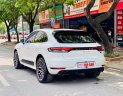 Porsche 2021 - Xe màu trắng