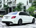 Mercedes-Benz C300 2021 - Model 2022 - Hỗ trợ trả góp, giao xe, test hãng toàn quốc