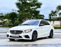 Mercedes-Benz C300 2021 - Model 2022 - Hỗ trợ trả góp, giao xe, test hãng toàn quốc