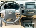 Toyota Fortuner AT 2015 - Tôi cần bán xe Fortuner 2015, số tự động, máy xăng, màu bạc còn mới tinh