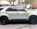 Toyota Fortuner AT 2015 - Tôi cần bán xe Fortuner 2015, số tự động, máy xăng, màu bạc còn mới tinh