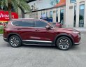 Hyundai Santa Fe 2022 - Cần bán xe chạy 7000km, màu đỏ