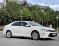 Toyota Camry 2019 - Màu trắng, xe nhập