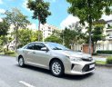 Toyota Camry 2016 - Màu bạc, nhập khẩu, giá cực tốt