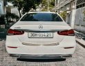 Mercedes-Benz 2021 - Lăn bánh 1 vạn 4, còn 3 năm bảo hành hãng, trả trước 500 triệu nhận xe ngay