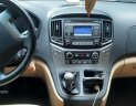 Hyundai Starex 2016 - 09 chỗ máy dầu MT