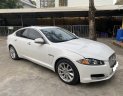 Jaguar XF 2012 - Màu trắng Ngọc Trinh