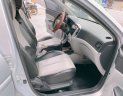 Hyundai Verna 2010 - Xe màu bạc