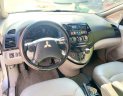 Mitsubishi Grandis 2005 - Xe màu bạc