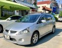 Mitsubishi Grandis 2005 - Xe màu bạc