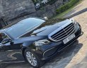 Mercedes-Benz 2018 - Cần bán xe màu đen