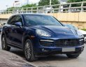 Porsche Cayenne 2010 - Màu xanh coban độc đáo