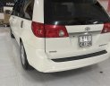 Toyota Sienna 2006 - Xe màu trắng