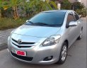 Toyota Vios 2010 - Xe màu bạc số sàn