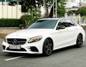 Mercedes-Benz 2019 - Cần bán xe ít sử dụng giá tốt 1 tỷ 659tr