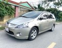 Mitsubishi Grandis 2005 - Xe màu bạc giá cạnh tranh